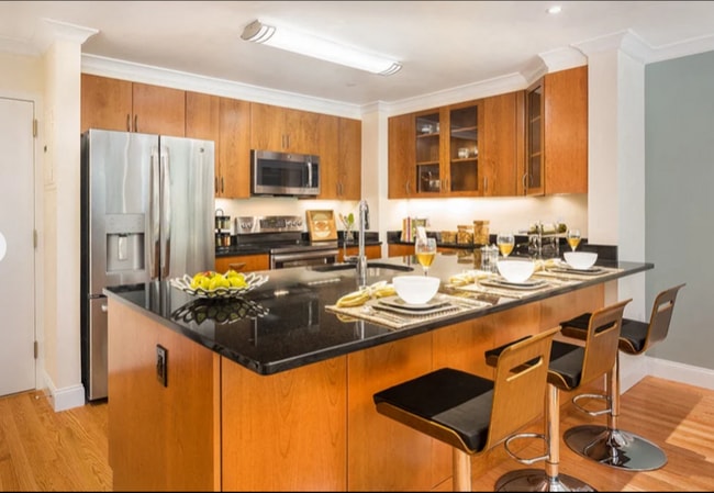 1471 Beacon St Unit 6