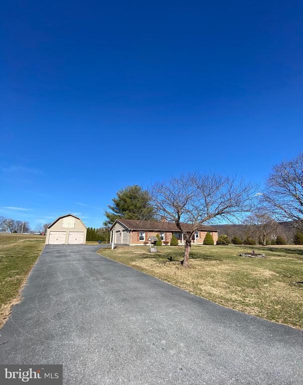 Photo - 11 Creeks Edge Rd