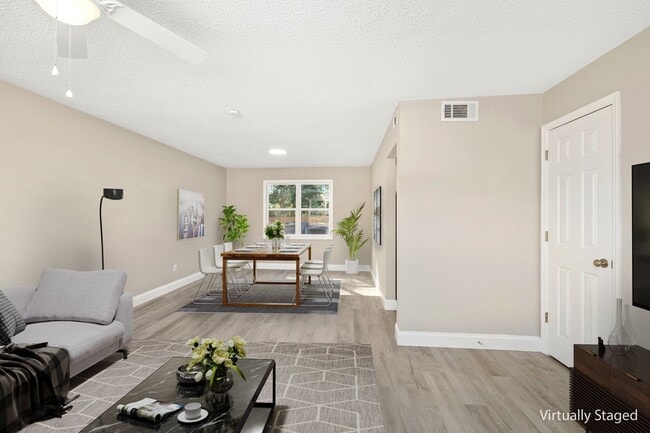 Photo - Bright 3-Bedroom, 1-Bath Apartment in Sumter, SC – Pinedale Apartments Unit 958 Houck St