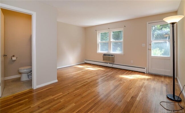 Photo - 42 Abner Ct Unit 42