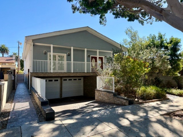 Building Photo - 4163 Lincoln Ave