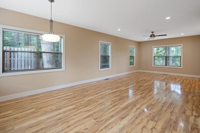 Photo - Modern Kenilworth Home