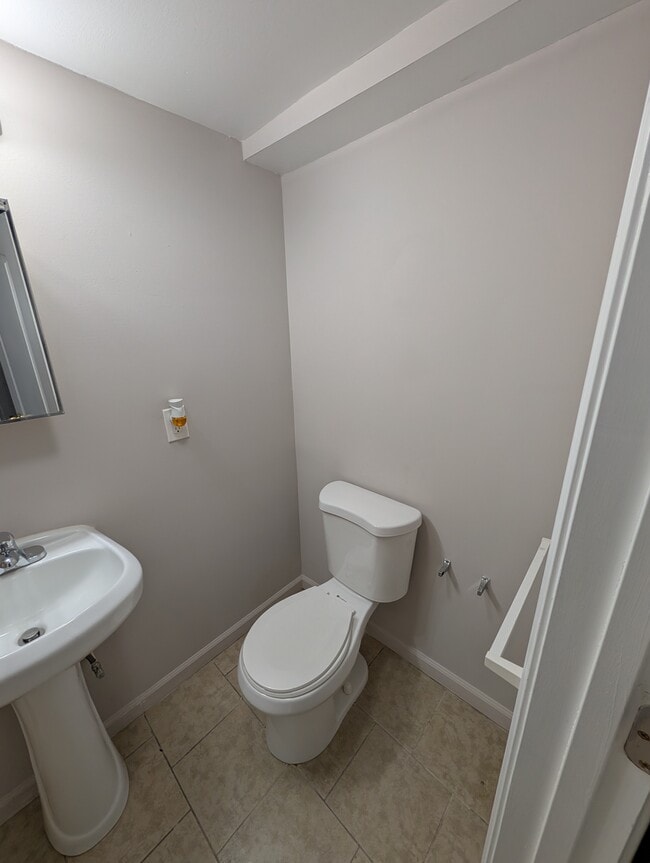 Photo - 3831 Shannon Dr