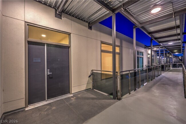 Photo - 8925 W Flamingo Rd Unit 312