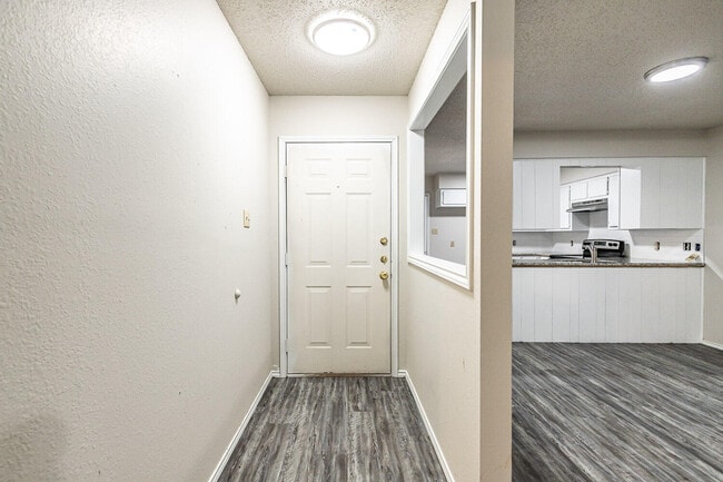 Photo - 17 Wagnon Dr
