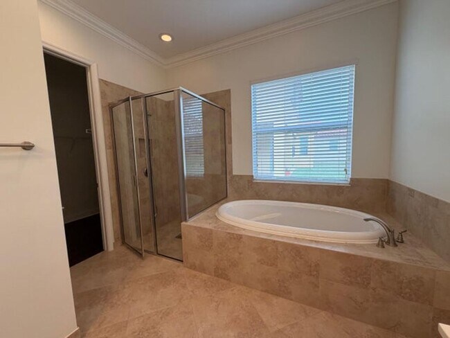 Photo - 2824 Bellarosa Circle