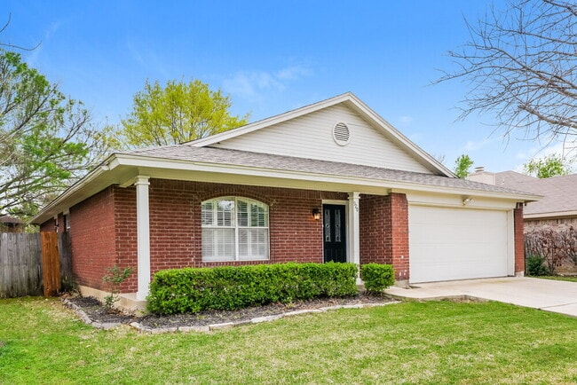 Photo - 920 Tennessee Trail