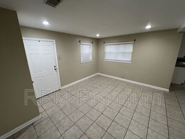 Photo - 3280 Crestaire Dr