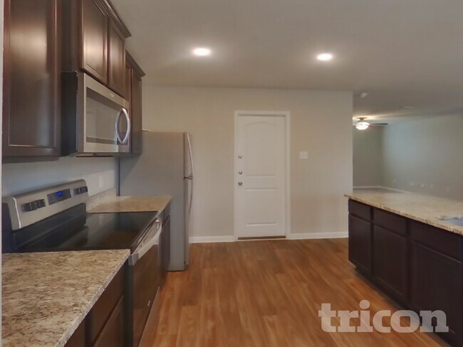 Photo - 11750 Davalos Ln