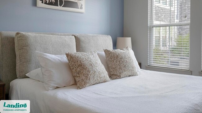 Photo - 3237 Memorial Blvd Unidad 2103