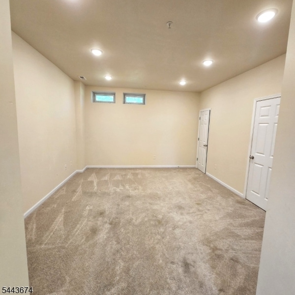 Photo - 76 Albert Ct