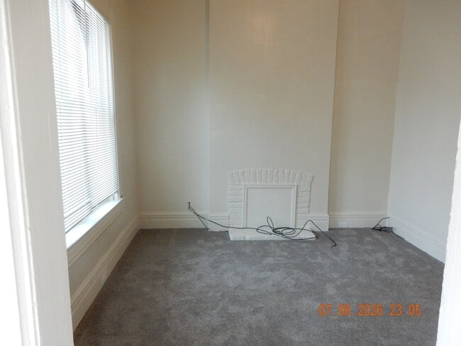 Photo - 2332 N Humboldt St Unit upper