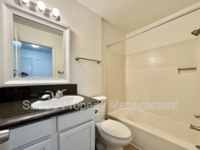 Photo - 5552 SW Beaverton Hillsdale Hwy