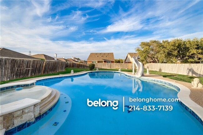 Photo - 901 Plumeria Dr
