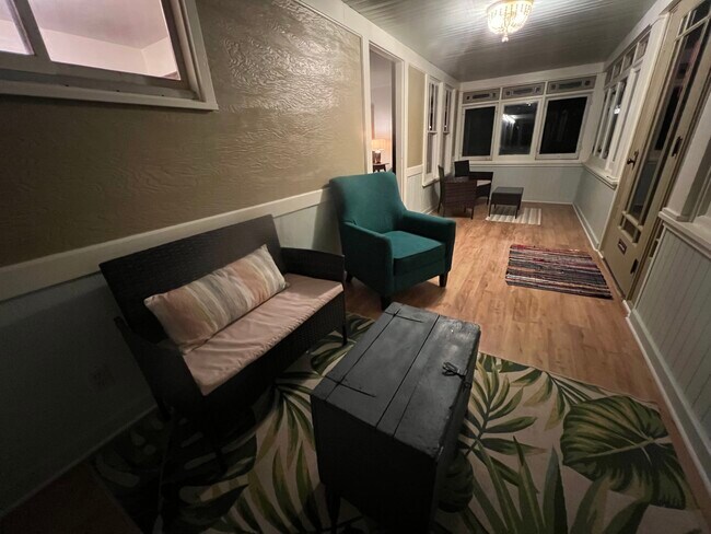 3 season front porch - 147 Bradway St