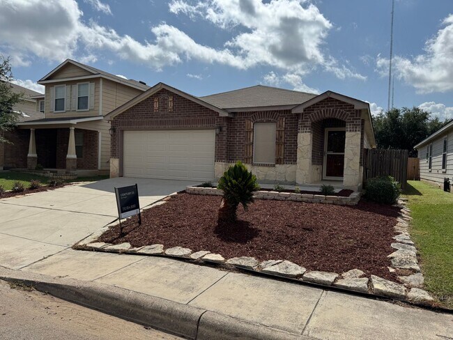 Photo - FREE RENT WITH QUICK MOVE IN UP TO NOVEMBE...