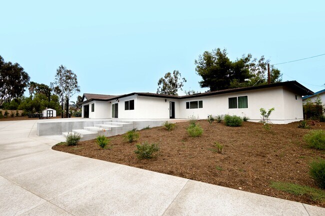 Photo - 12311 Boulder View Dr