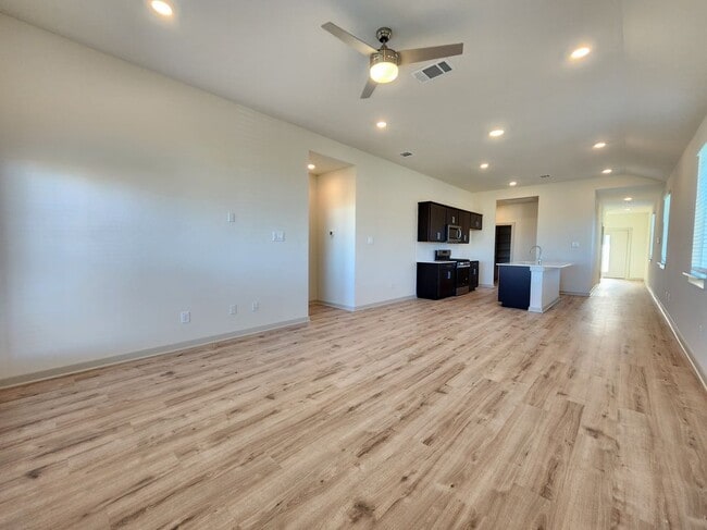 Photo - 436 Wilshire Rd Casa