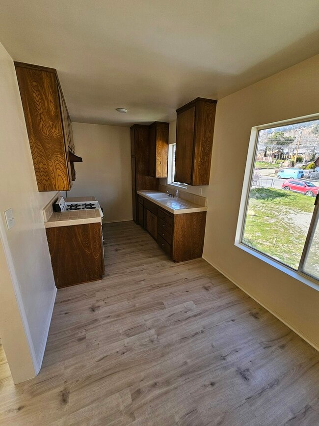 Photo - 633 Pasadena Trail