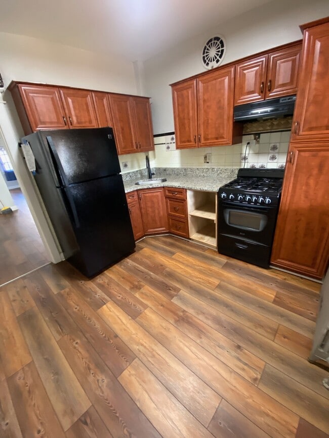 Photo - 4417 Kavon Ave