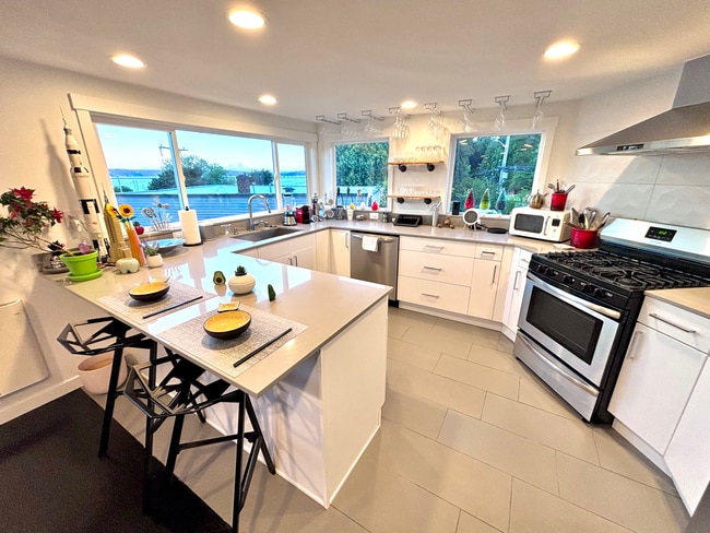 Photo - 110 Erie Ave Unidad A