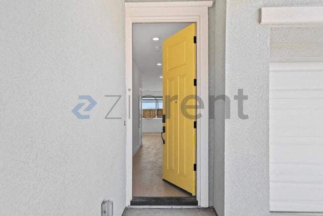Photo - Unit