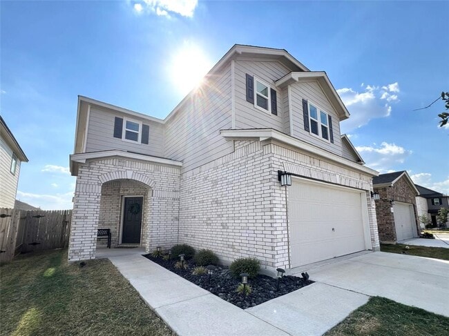 Building Photo - 13205 Nancy Reagan St