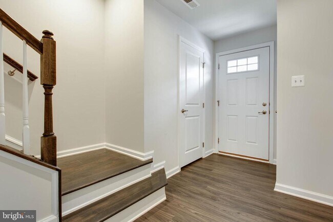 Photo - 7912 N Gladden Farm Way