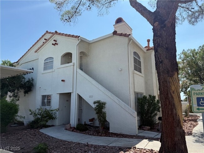 Building Photo - 4500 W Lake Mead Blvd Unit 202 Rental