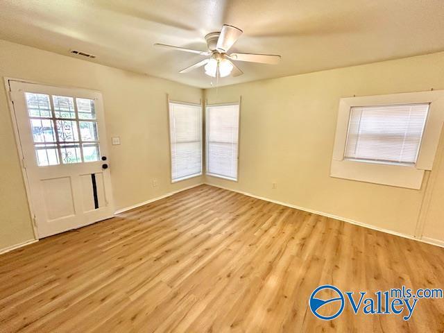 Photo - 2433 Shepherd Dr NW