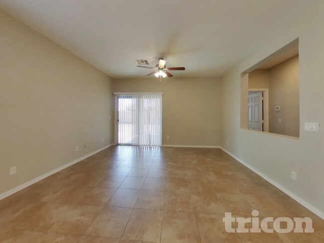 Photo - 723 W Dana Dr