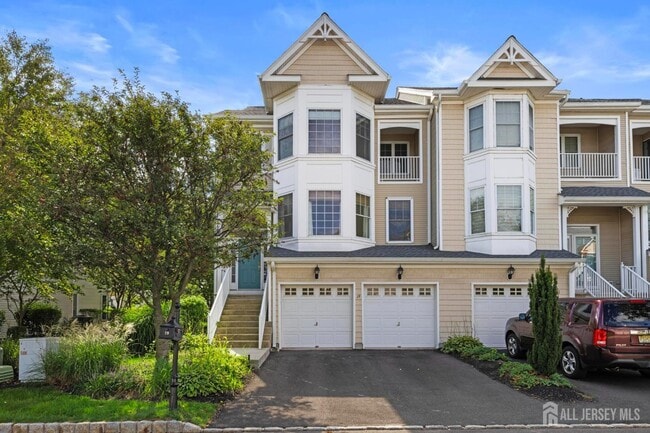 Building Photo - 19 S Shore Dr Rental