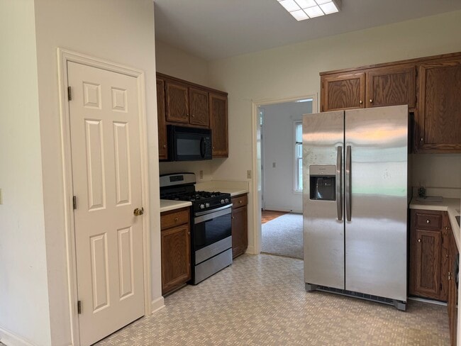 Photo - Great 3 Bedroom Home in Bellevue