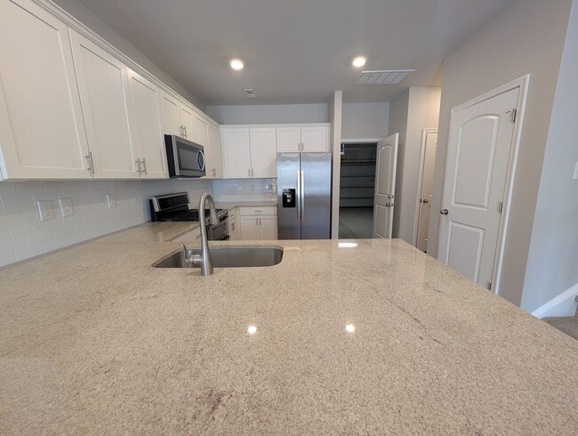 Photo - Gorgeous 3 beds, 2.5 bath home located in Harmony at Matthews!