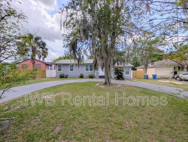 Photo - 646 Stanwick Rd