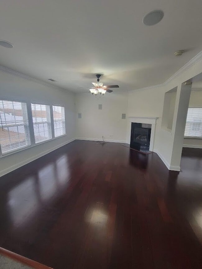 Photo - Spacious 4BR Home in Waterlyn in Mooresville