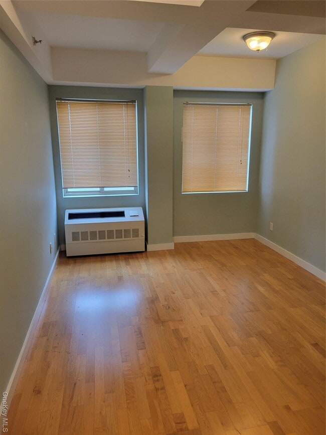 Photo - 143-20 Hoover Ave Unit 403