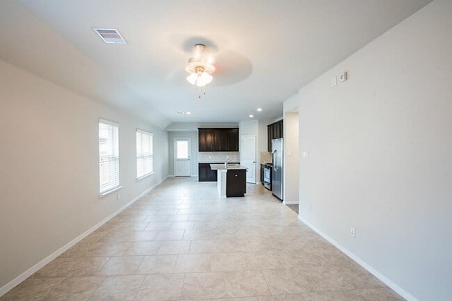 Photo - 12111 Parade Park Pl