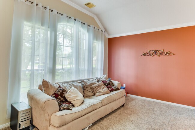 Photo - 317 Vantage Pointe Cir
