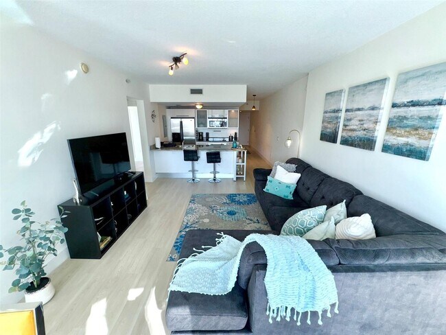 Photo - 185 SW 7th St Unit 1402