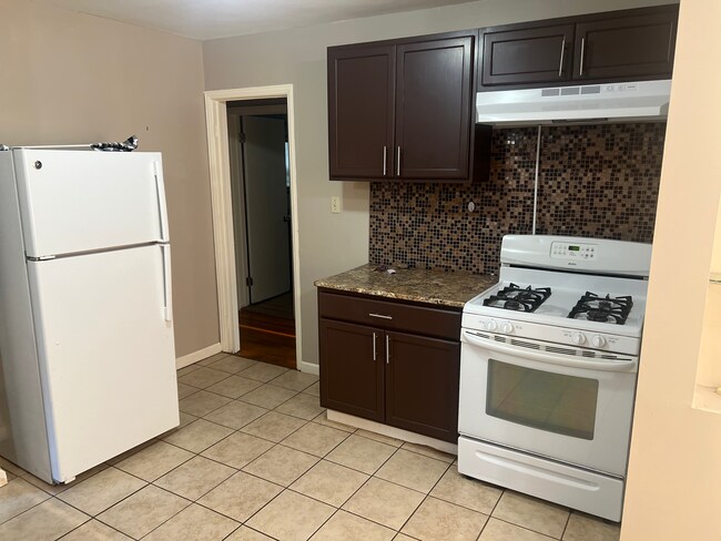 Photo - 20012 Biltmore St