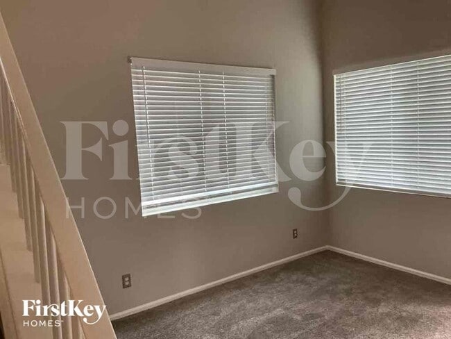 Photo - 5135 Nighthawk Pkwy