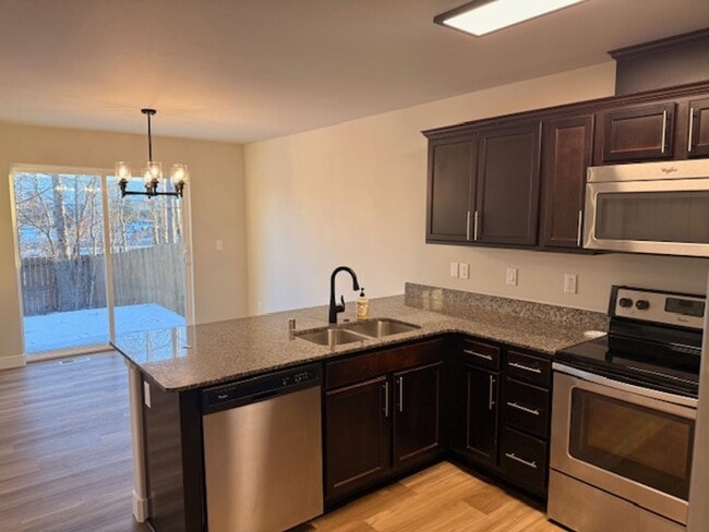 Photo - 3 Bedroom South Anchorage Townhouse!