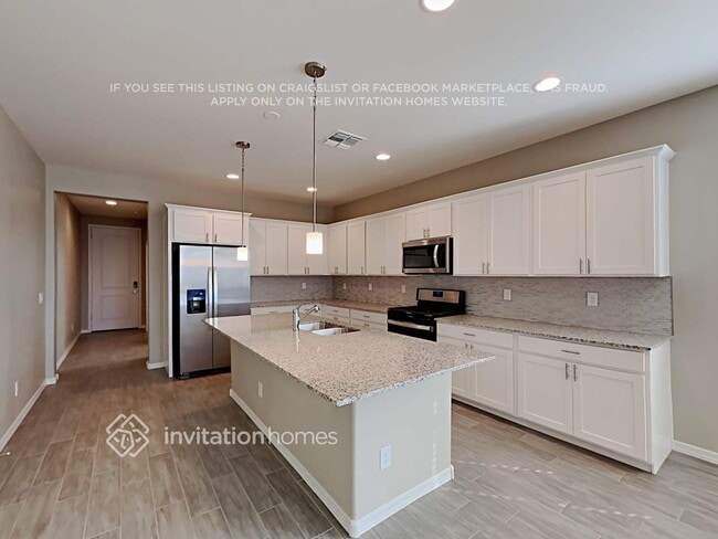 Photo - 10831 W Luke Ave