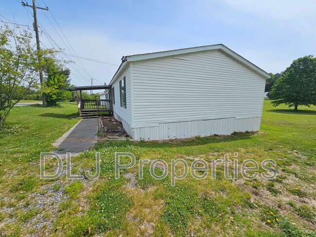 1376 Providence Rd