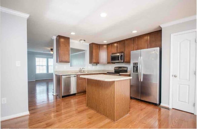 Photo - 309 Turquoise Ln