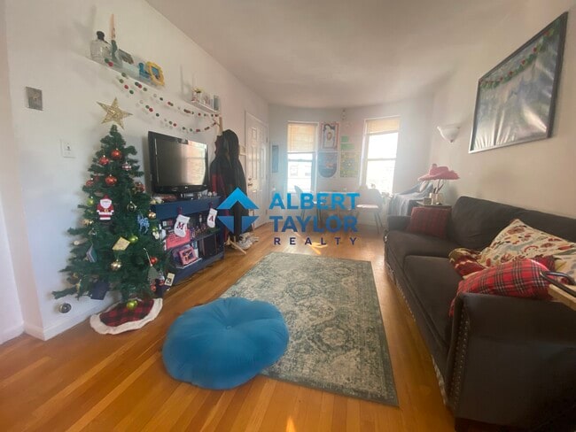 Photo - 22 Saint Cyprians Pl Unidad 3L