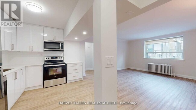 Photo - 316 Lonsdale Rd