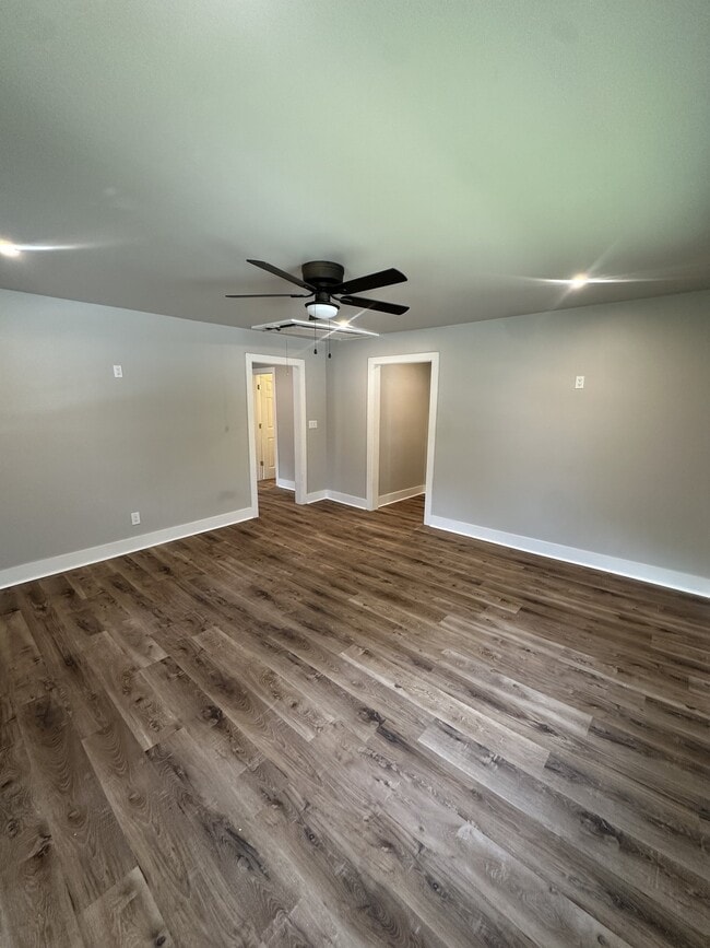 1600 S Cedar St Unit A