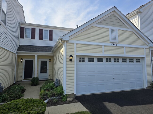 Photo - 1949 Cobblestone Dr Townhome